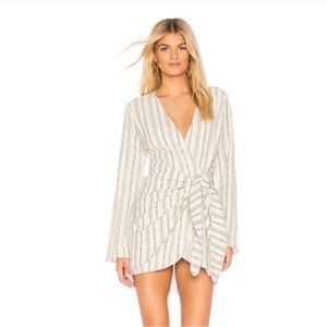 L'Academia Striped Tie The Meadow Wrap
Dress M